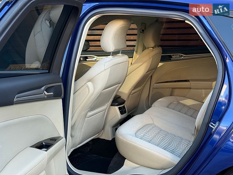 Седан Ford Fusion 2016 в Одессе
