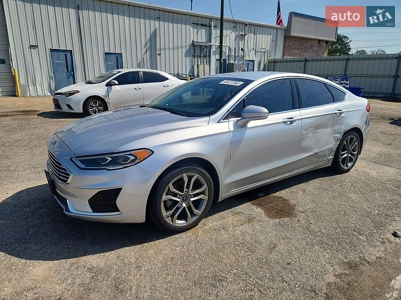 Ford Fusion 2019