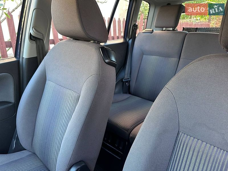 Хетчбек Ford Fusion 2009 в Івано-Франківську