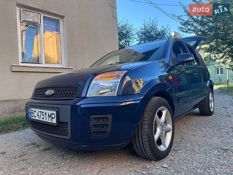 Хетчбек Ford Fusion 2009 в Івано-Франківську