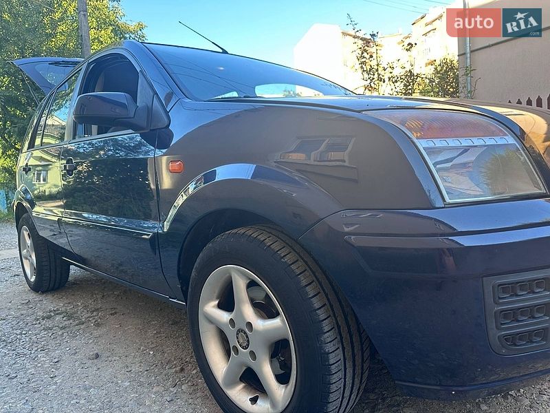 Хетчбек Ford Fusion 2009 в Івано-Франківську