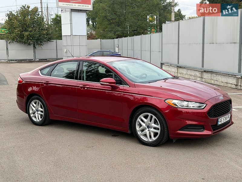Седан Ford Fusion 2015 в Киеве
