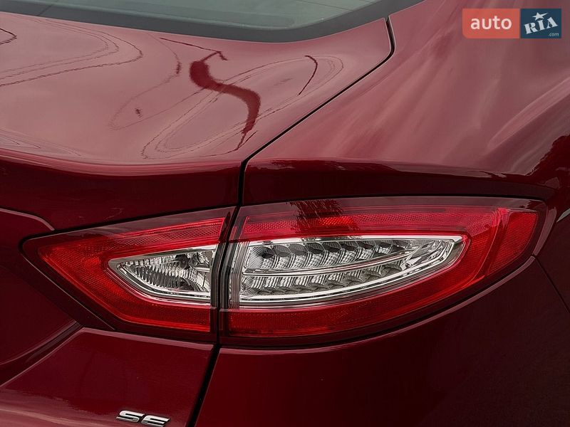 Седан Ford Fusion 2015 в Киеве