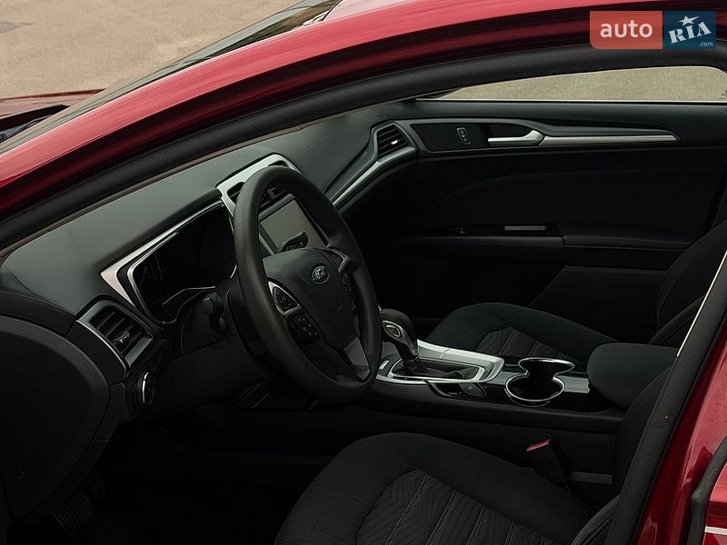 Седан Ford Fusion 2015 в Киеве