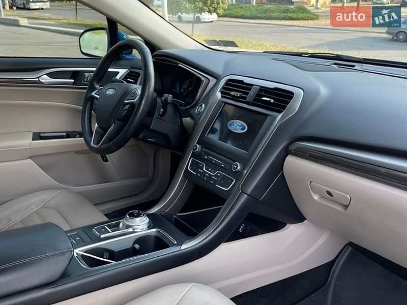 Седан Ford Fusion 2017 в Запорожье
