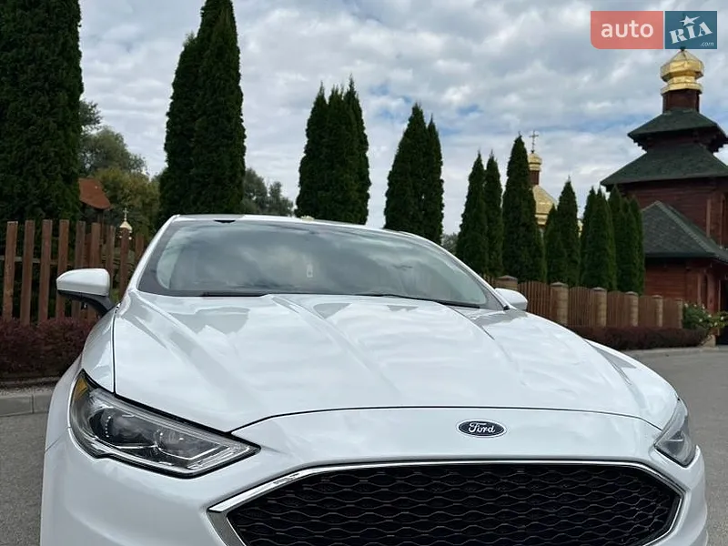 Ford Fusion 2017
