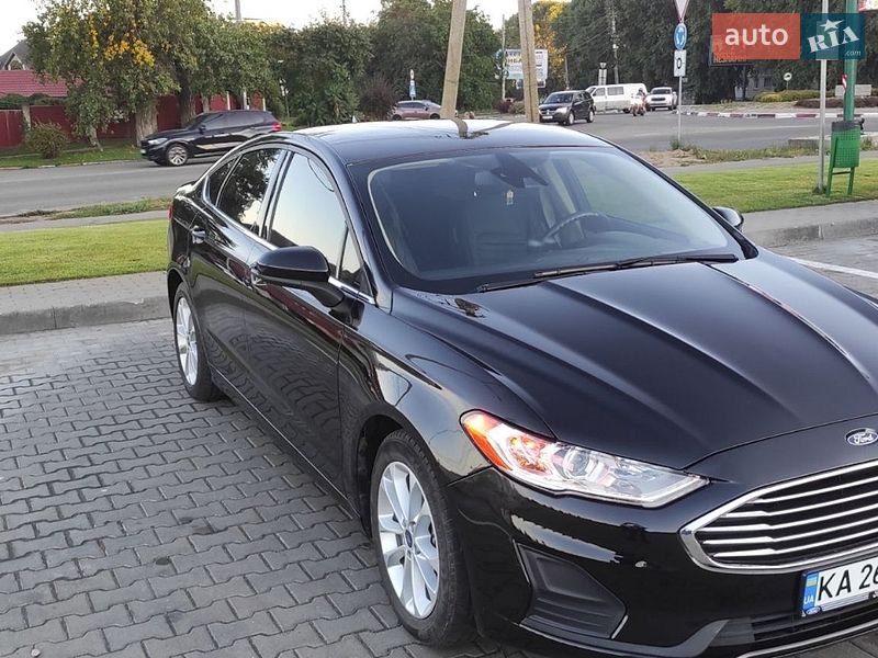Седан Ford Fusion 2020 в Києві