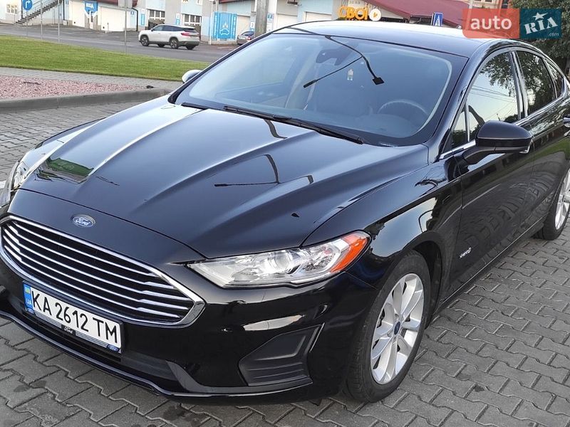 Седан Ford Fusion 2020 в Києві