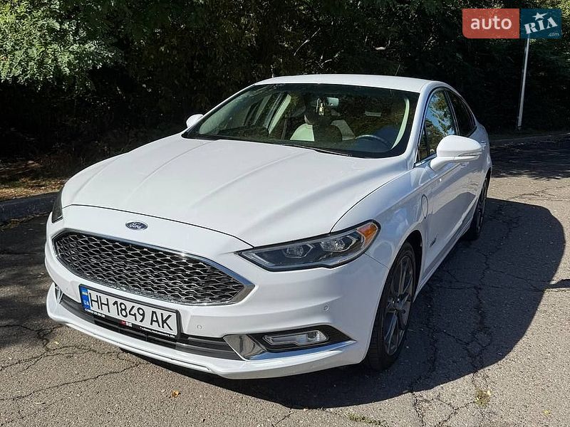 Ford Fusion 2017