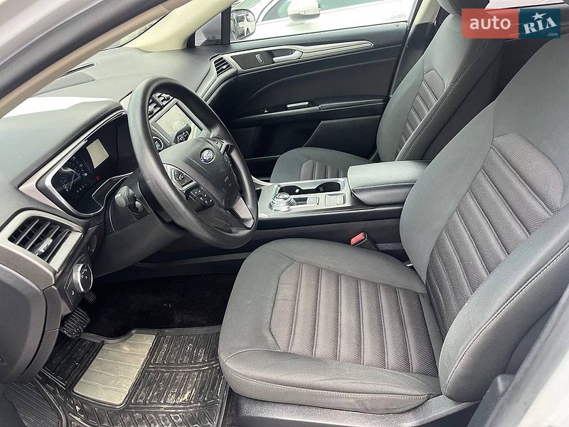 Седан Ford Fusion 2017 в Вінниці