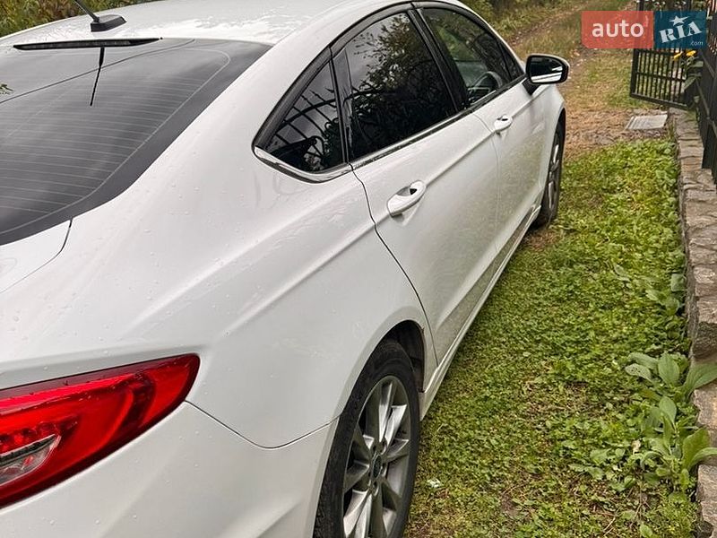 Седан Ford Fusion 2017 в Вінниці