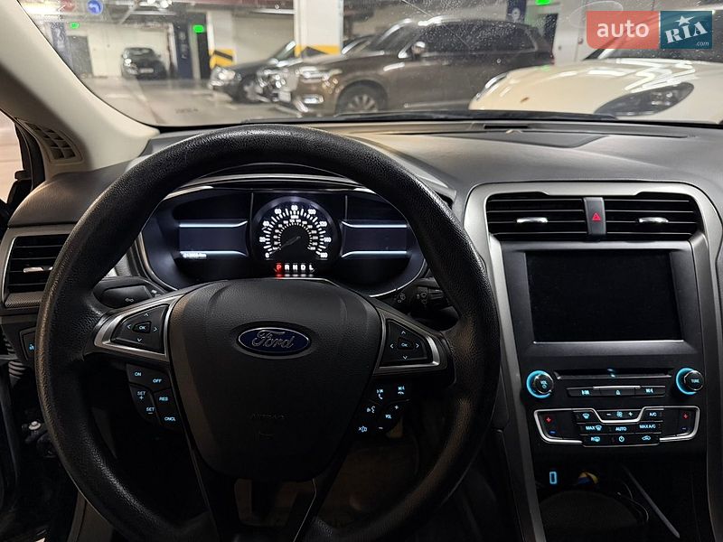 Седан Ford Fusion 2016 в Киеве