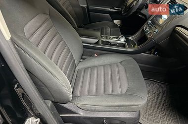 Седан Ford Fusion 2016 в Киеве