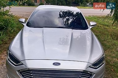Седан Ford Fusion 2017 в Краснограде
