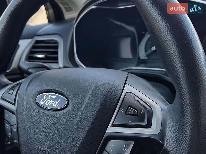 Седан Ford Fusion 2017 в Киеве