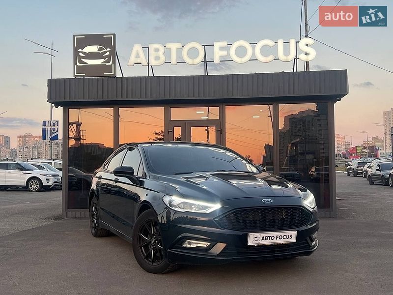 Ford Fusion 2017