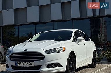 Седан Ford Fusion 2015 в Одесі