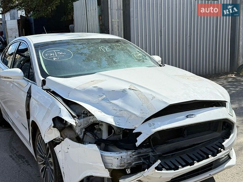 Седан Ford Fusion 2017 в Киеве