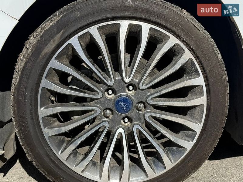 Седан Ford Fusion 2017 в Киеве