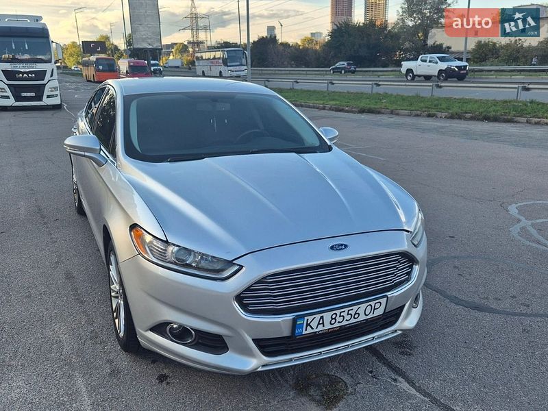 Седан Ford Fusion 2014 в Киеве Седан Ford Fusion 2014 в Киеве
