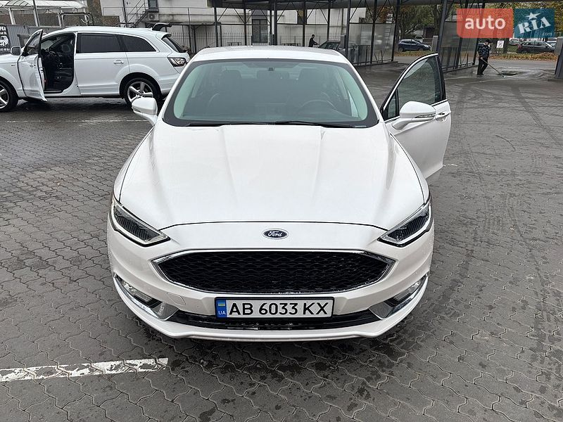Седан Ford Fusion 2017 в Луцке