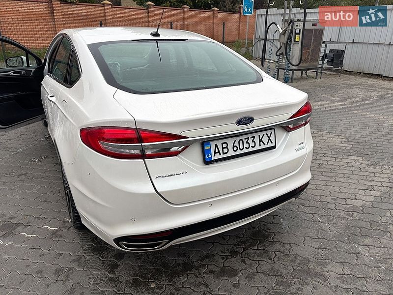 Седан Ford Fusion 2017 в Луцке