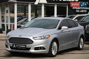 Ford Fusion  2016