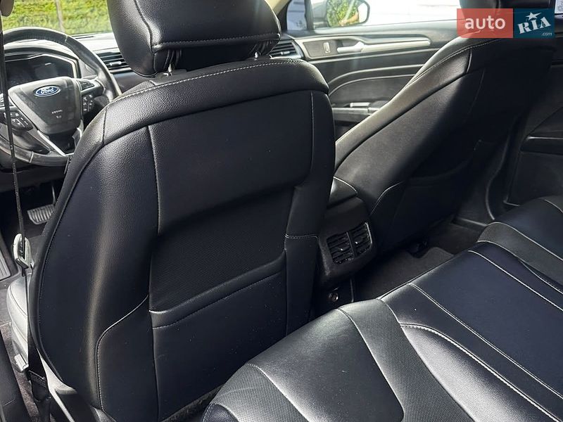 Седан Ford Fusion 2018 в Одессе