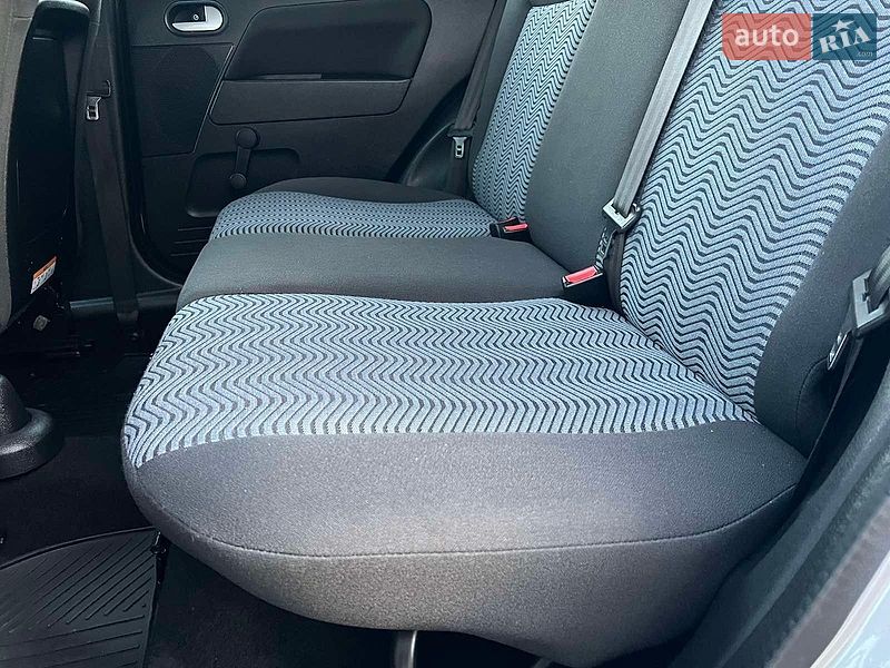 Хэтчбек Ford Fusion 2008 в Виннице