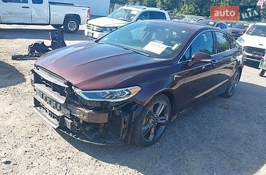 Седан Ford Fusion 2017 в Львове