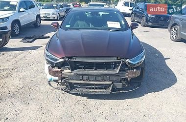 Седан Ford Fusion 2017 в Львове