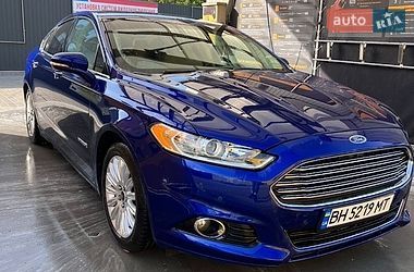 Ford Fusion  2016