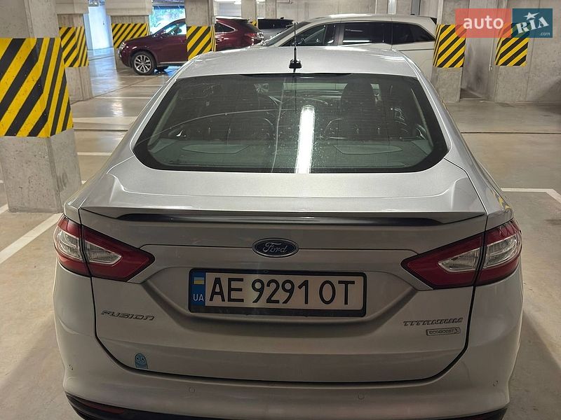 Седан Ford Fusion 2015 в Днепре