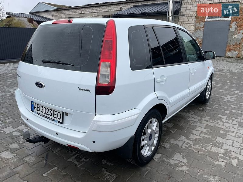 Хэтчбек Ford Fusion 2012 в Баре фото 10 Хэтчбек Ford Fusion 2012 в Баре