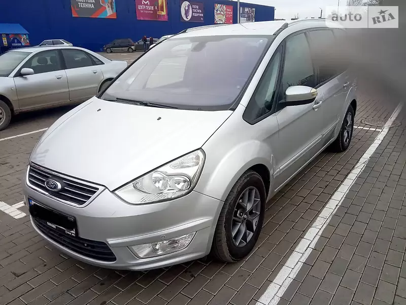 Ford Galaxy 2010