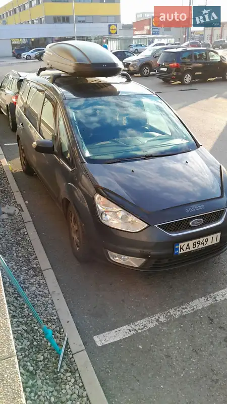 Ford Galaxy 2010