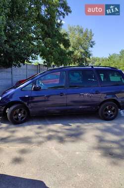 Ford Galaxy  2001