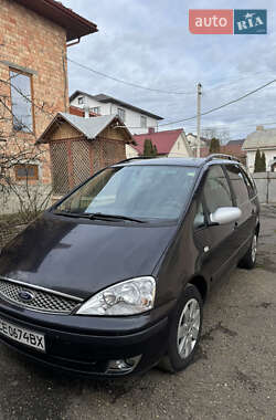 Ford Galaxy  2004