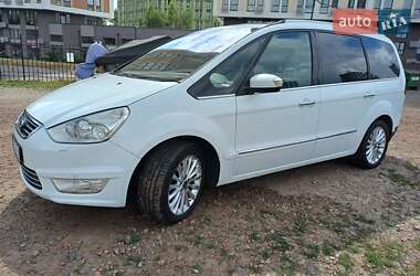 Ford Galaxy 2014