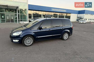 Ford Galaxy  2010