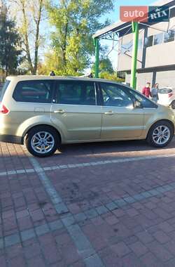 Ford Galaxy  2006