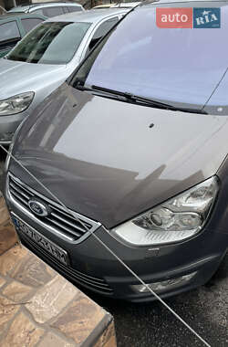 Ford Galaxy  2011