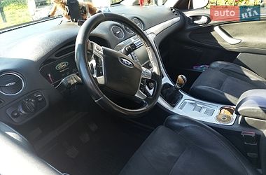 Минивэн Ford Galaxy 2009 в Воловце