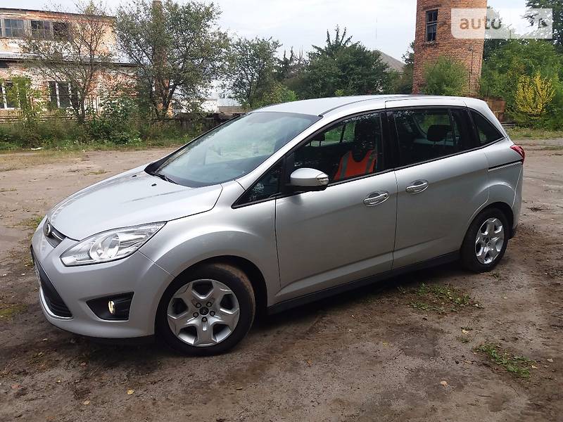 Ford Grand C-Max 2012 года