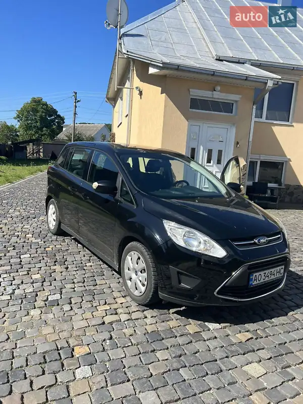 Ford Grand C-Max 2012