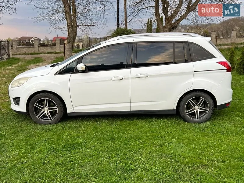 Ford Grand C-Max 2012