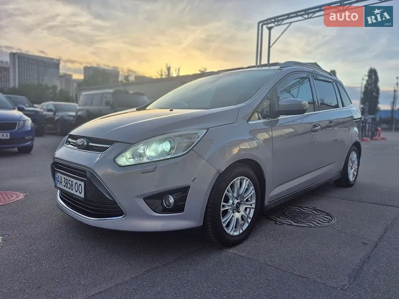 Ford Grand C-Max 2012