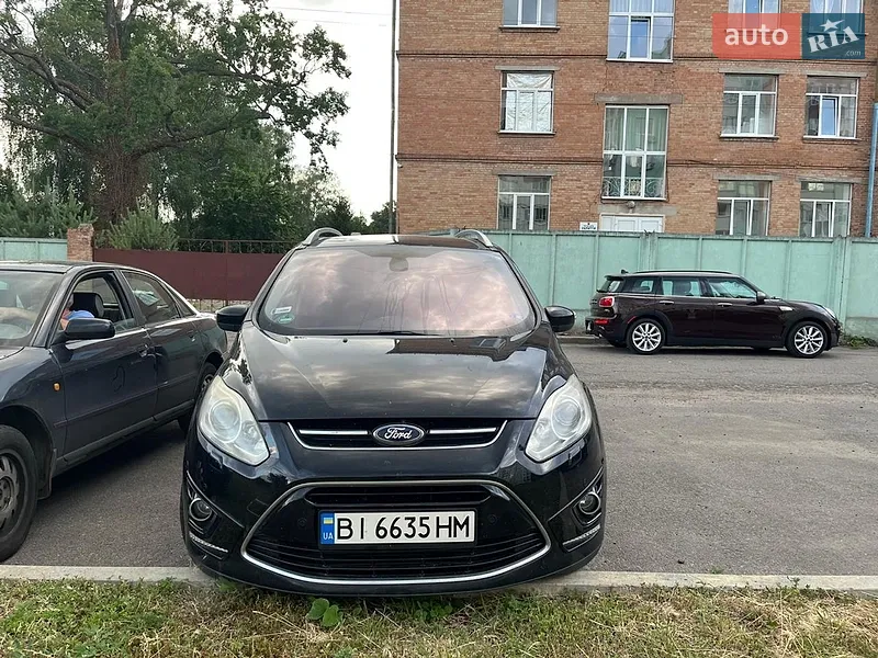 Ford Grand C-Max 2012