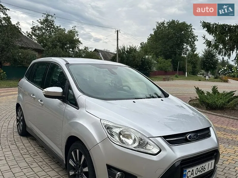 Ford Grand C-Max 2012