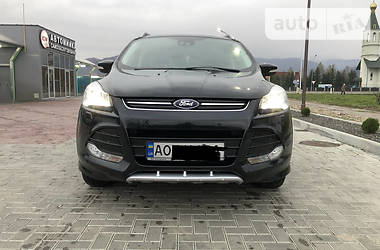 Ford Kuga titanium  2014